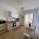 Vista Stromboli アパートホテル