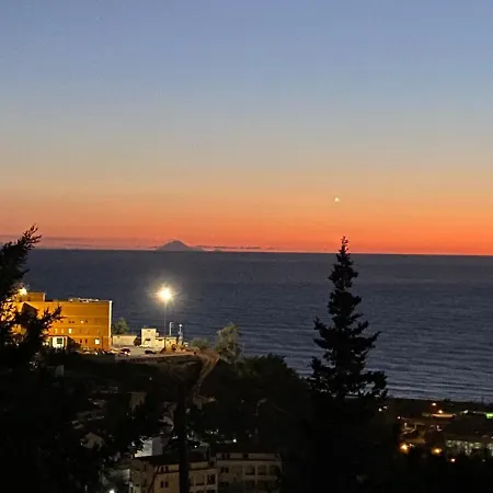 Vista Stromboli Paola