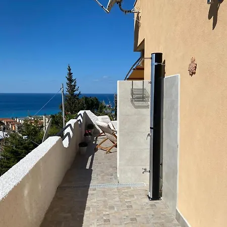 Vista Stromboli Paola