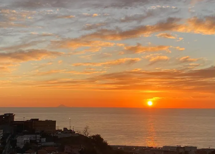 Vista Stromboli מלון דירות 4*