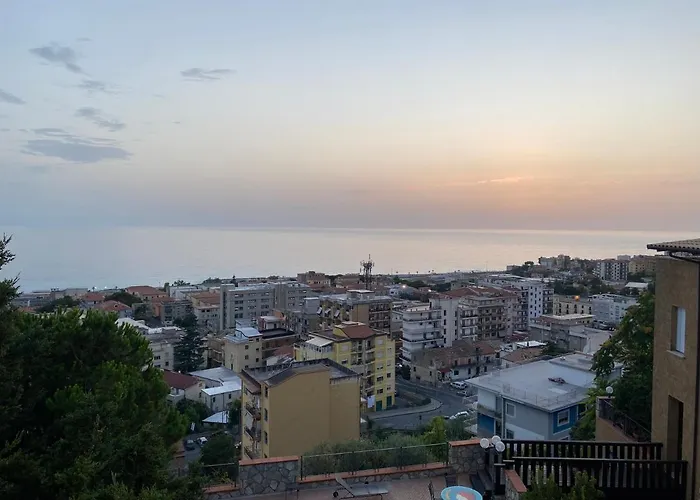 מלון דירות Vista Stromboli פאולה