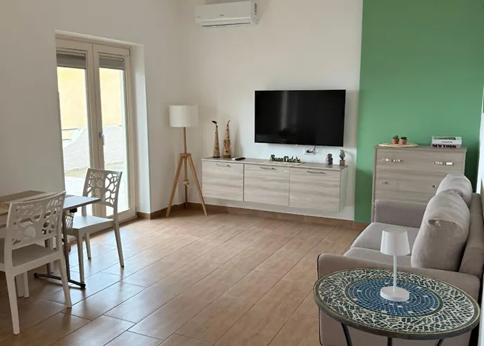 Vista Stromboli פאולה