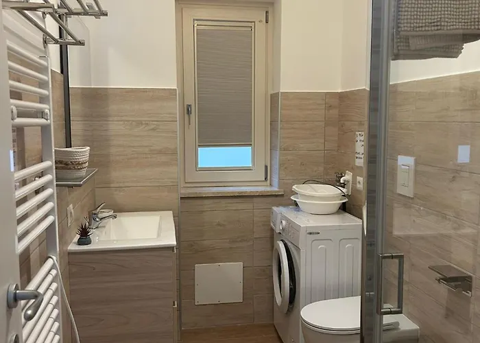 Vista Stromboli 4* פאולה